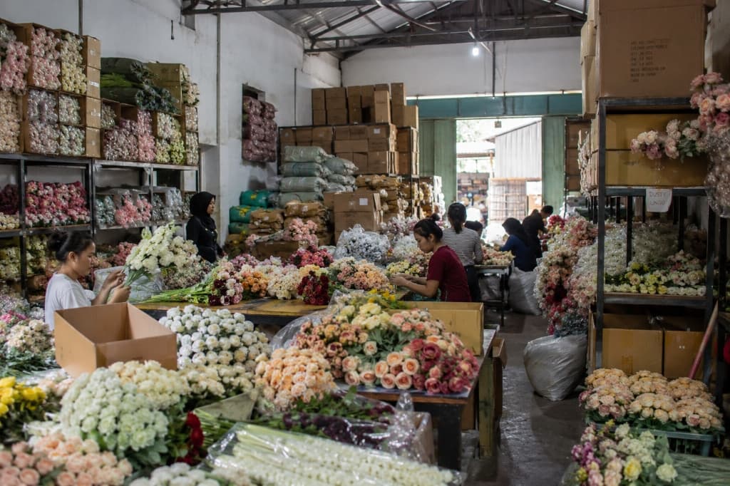 Premium Artificial Flowers Warehouse